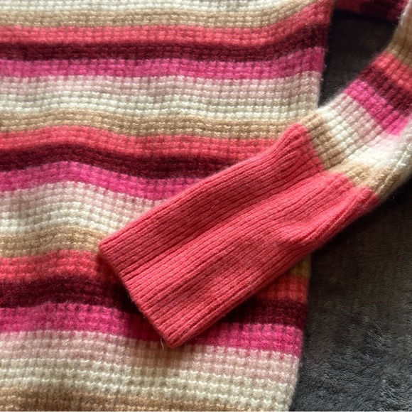 Womens 100% cashmere Simply Southern Long Sleeve Sweater - Picture 3 of 8